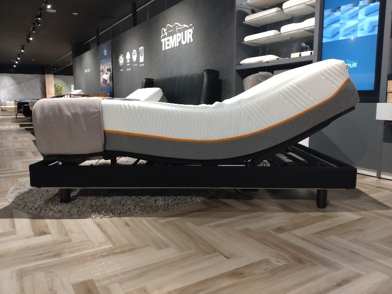 TEMPUR®【Zero-G Curve（ゼロジーカーブ）/オリジナルリュクス30