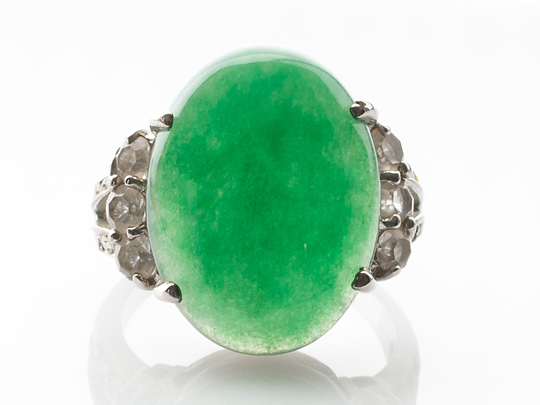 ひすい 翡翠 Feicui jadeite 鉱物たちの庭