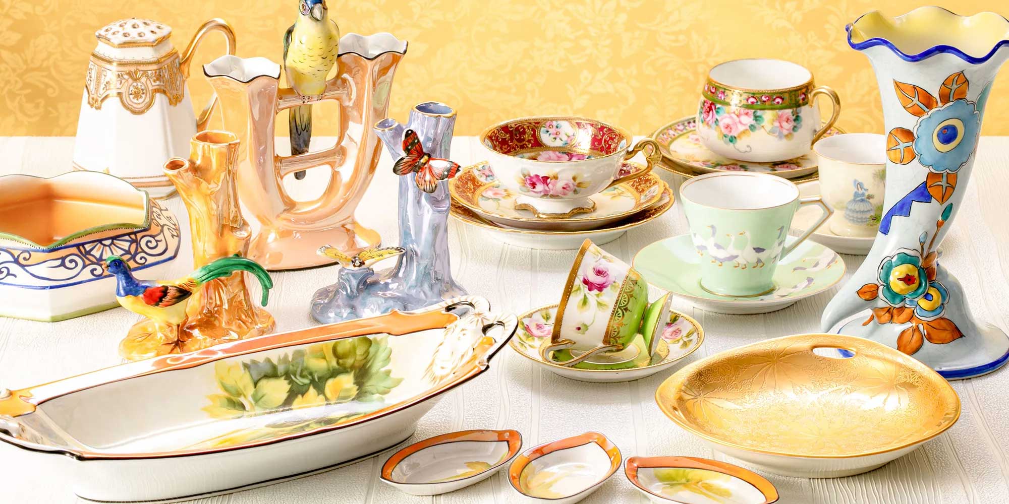 1点限り】オールドノリタケ 金点盛り 小薔薇 葡萄文 ミニボウル 花型