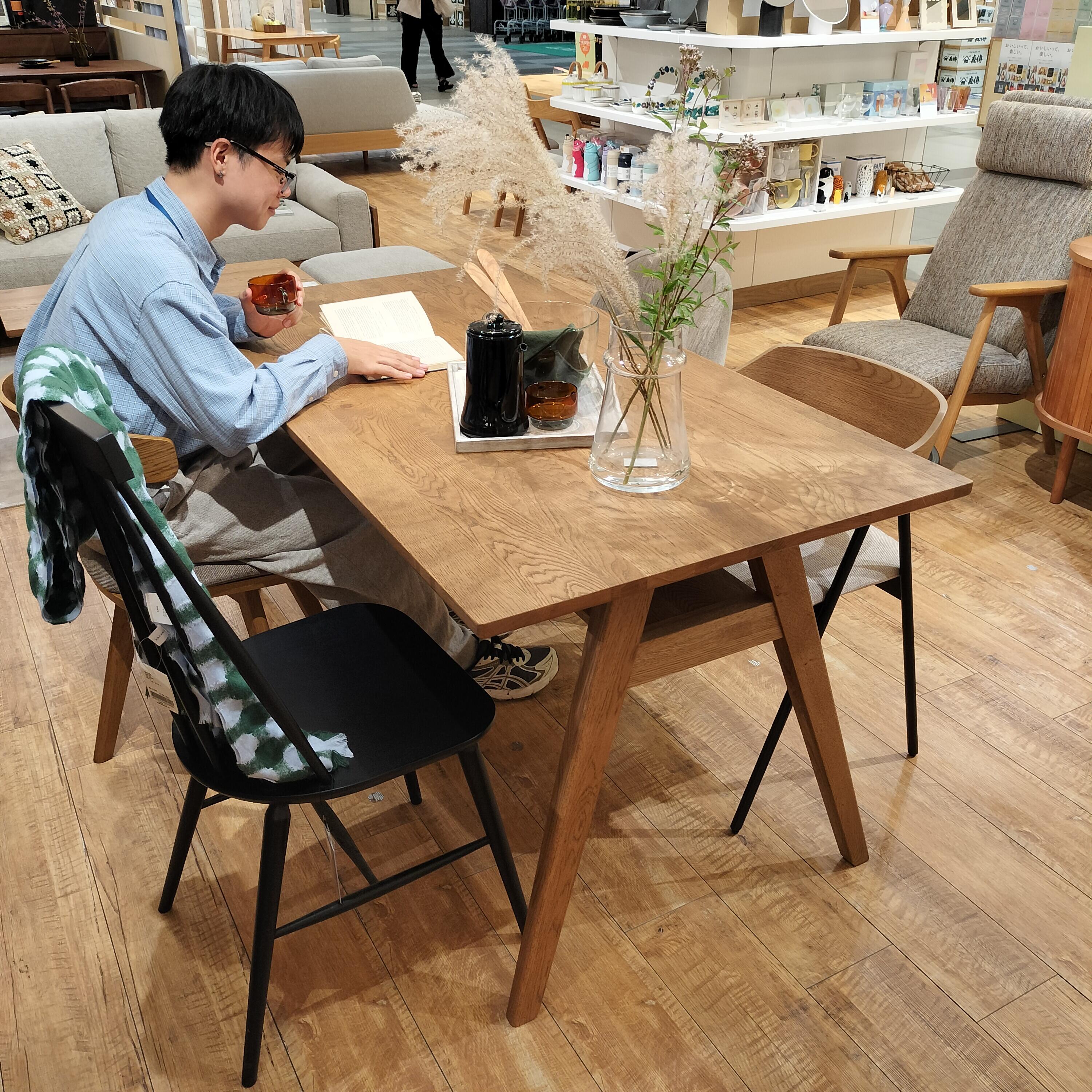 ADDAYダイニングテーブル】カフェの様な空間に！ | unico loom