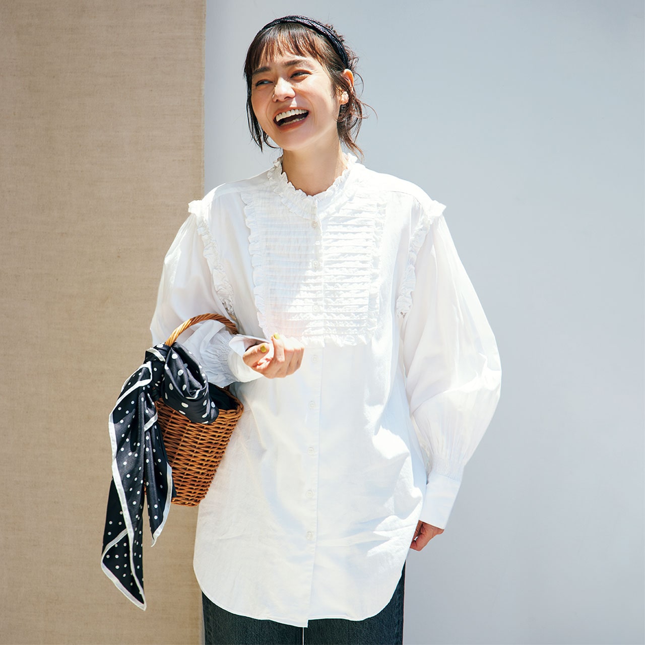 今から秋まで着られる【ブラウス5選】大人にちょうどいい“甘さ”が手に