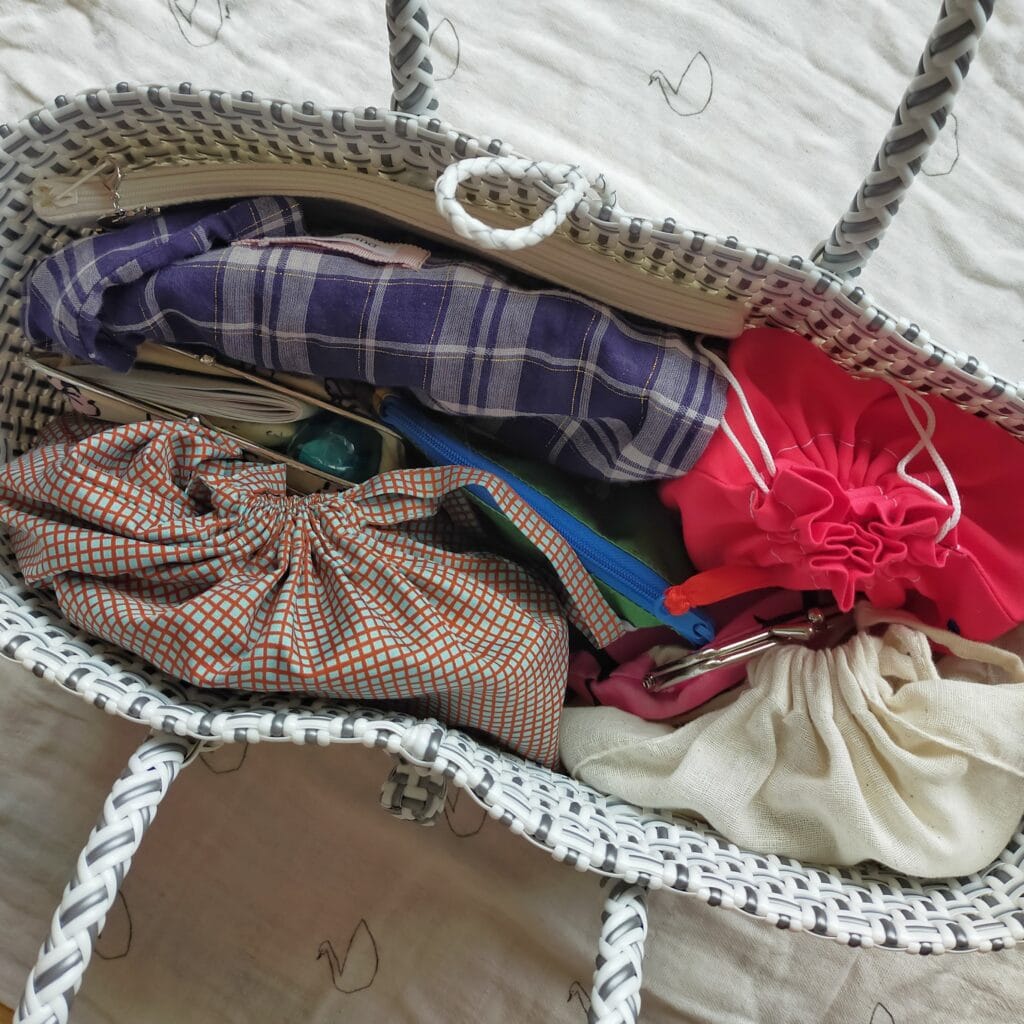 MEKEARISA(メケアリサ)】マザーズバッグになに入ってる？ | LEE