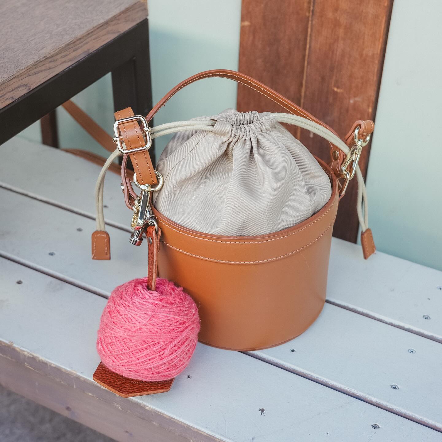 Ellyliz ハニカム ヤーンホルダー】お気に入りのバッグにヤーン