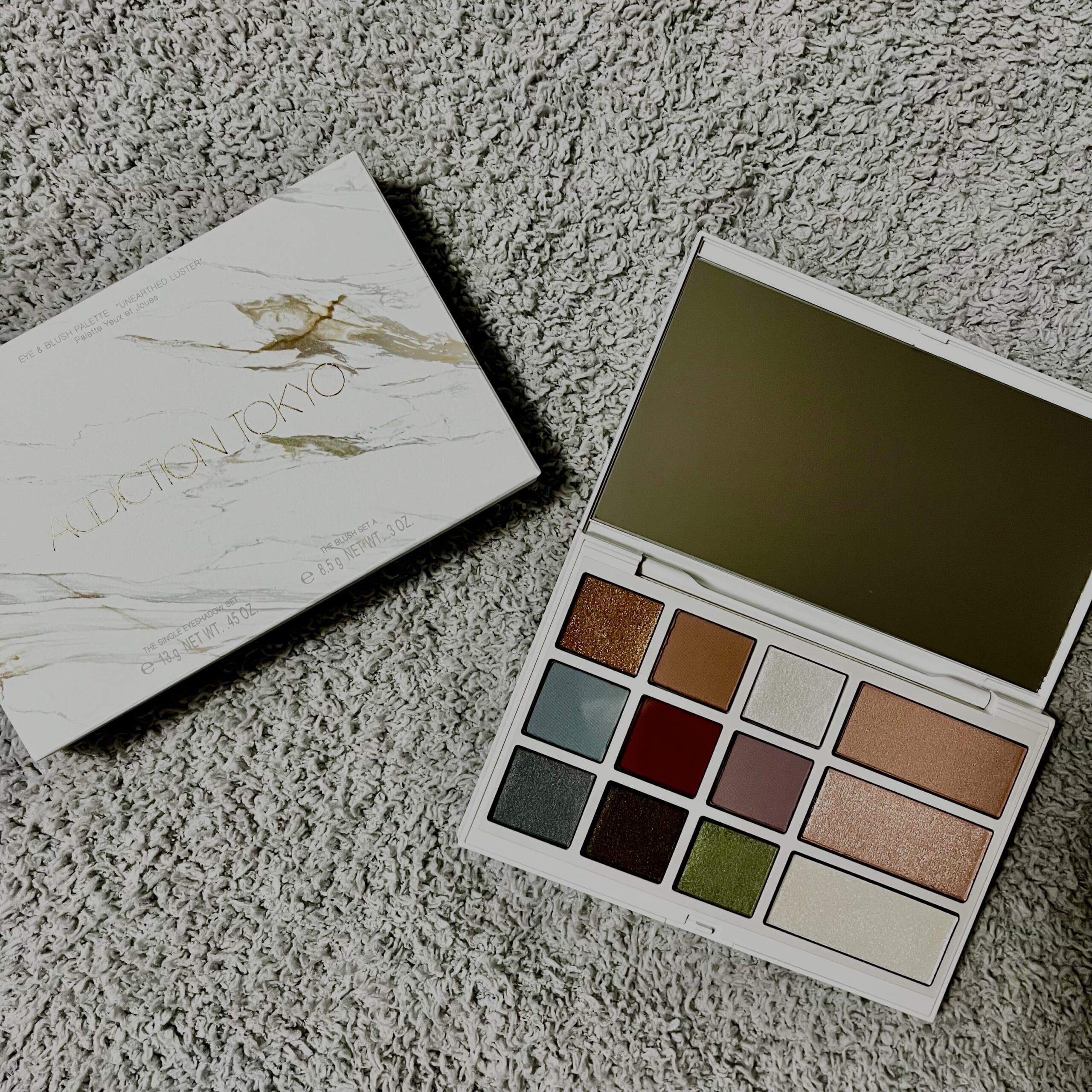 ADDICTION】ホリデーコレクション「アイ＆ブラッシュ パレット」ゲット