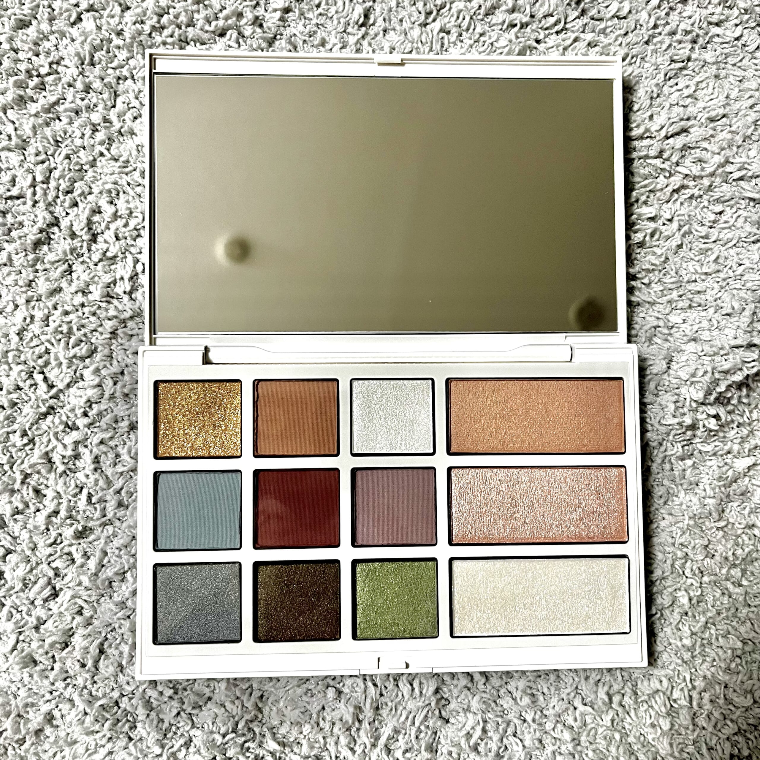 ADDICTION】ホリデーコレクション「アイ＆ブラッシュ パレット」ゲット