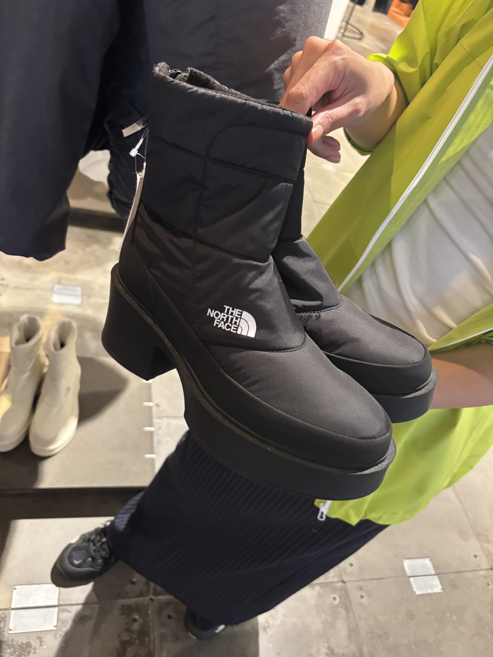 ザ・ノース・フェイス】防寒もデザインも妥協したくない大人にぴったり