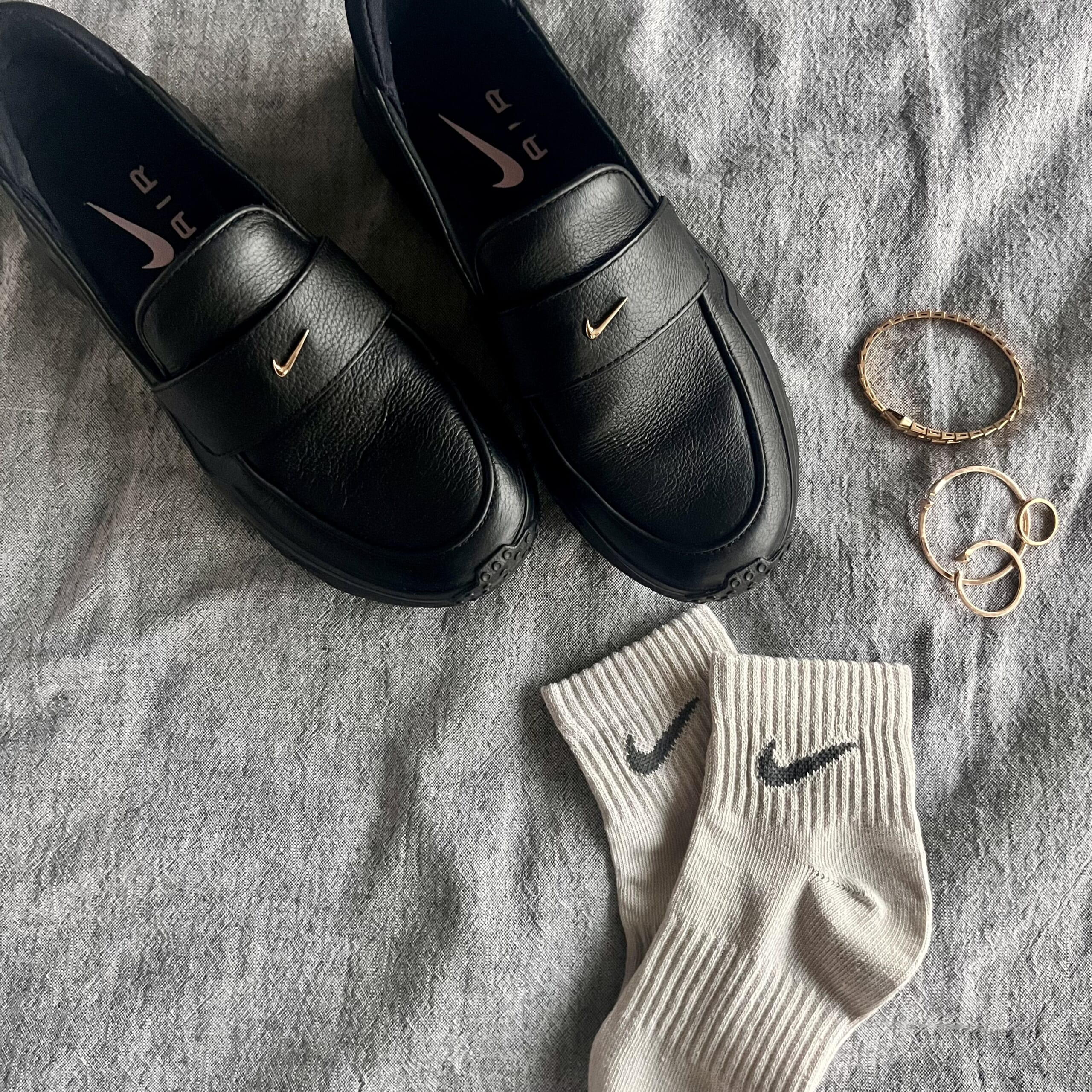 NIKE エアマックス フェノメナ】ローファースニーカーを新調！ | LEE