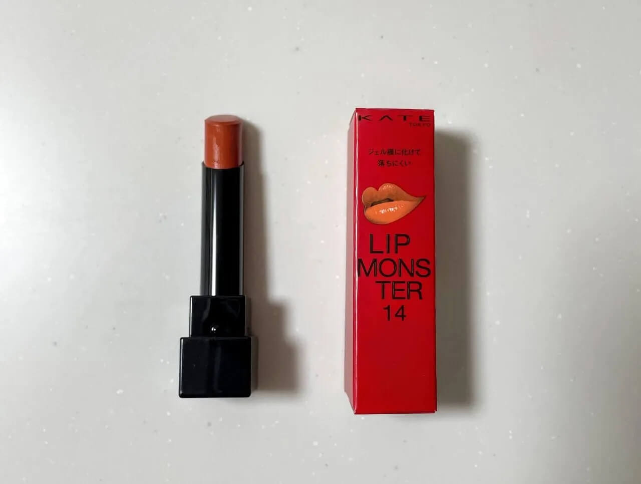 KATE新色リップモンスターを購入＆レビュー！】「塗ってみました、14番