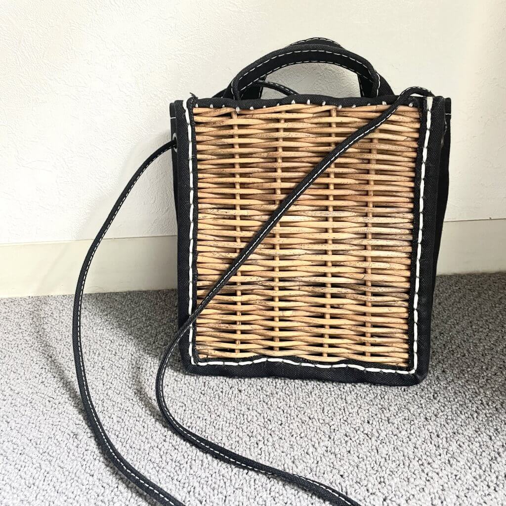 初eb.a.gosのバッグの中身と子連れコーデ | LEE