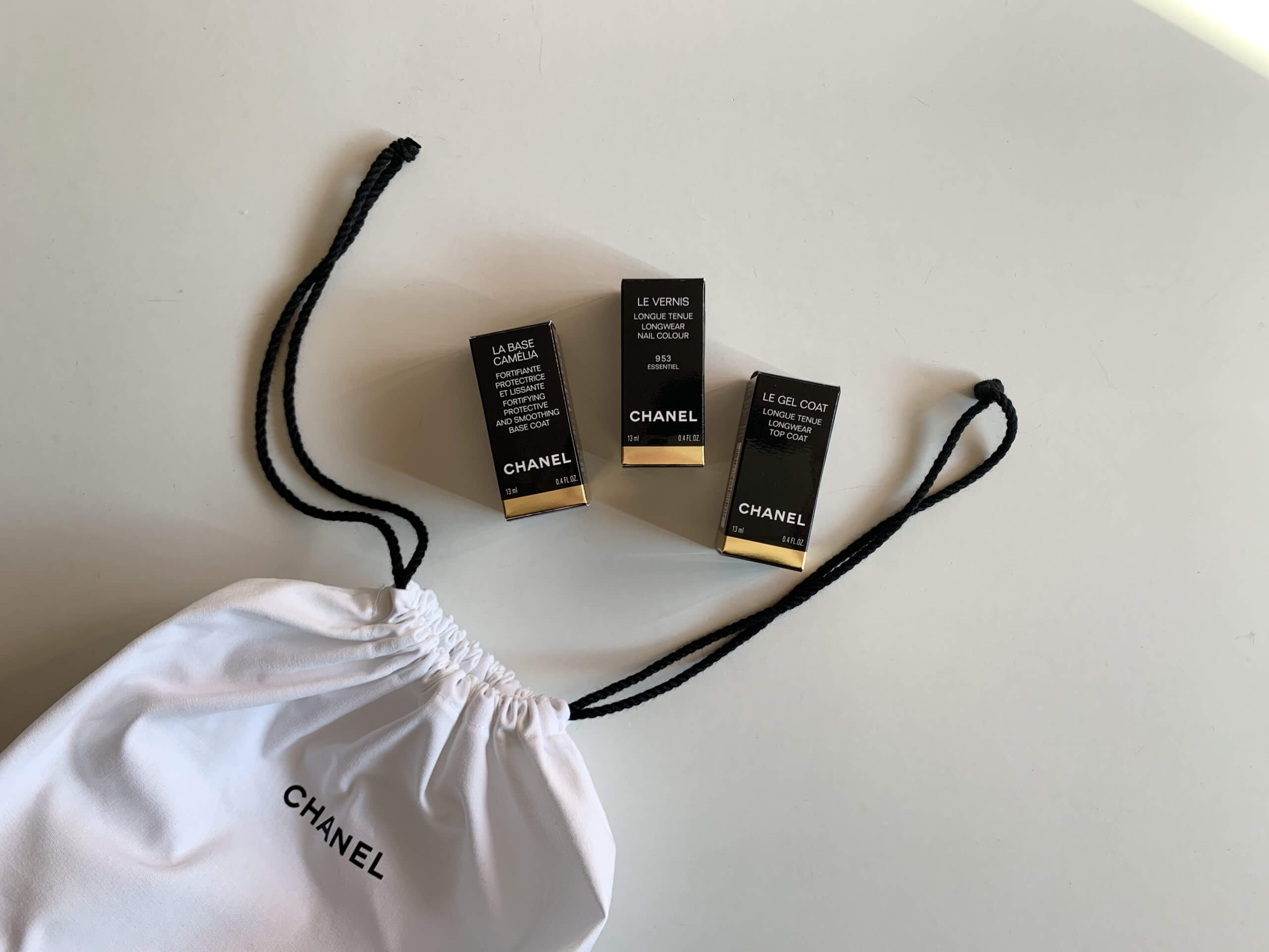 ジェルネイル級♡シャネルのトップコート＋α | LEE