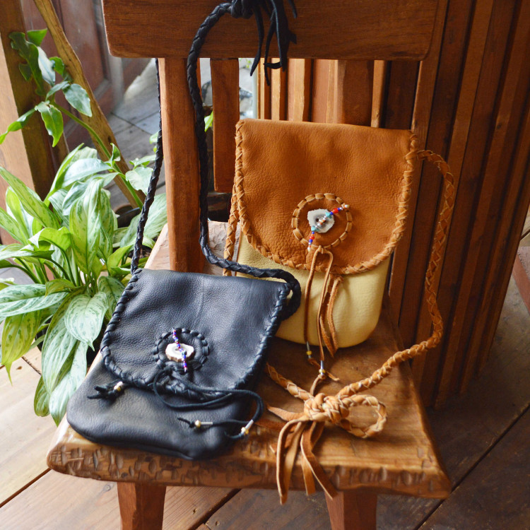 Nasngwam.×EARLYMORNINGのメディスンバッグ | blog | LEATHER TRAMP