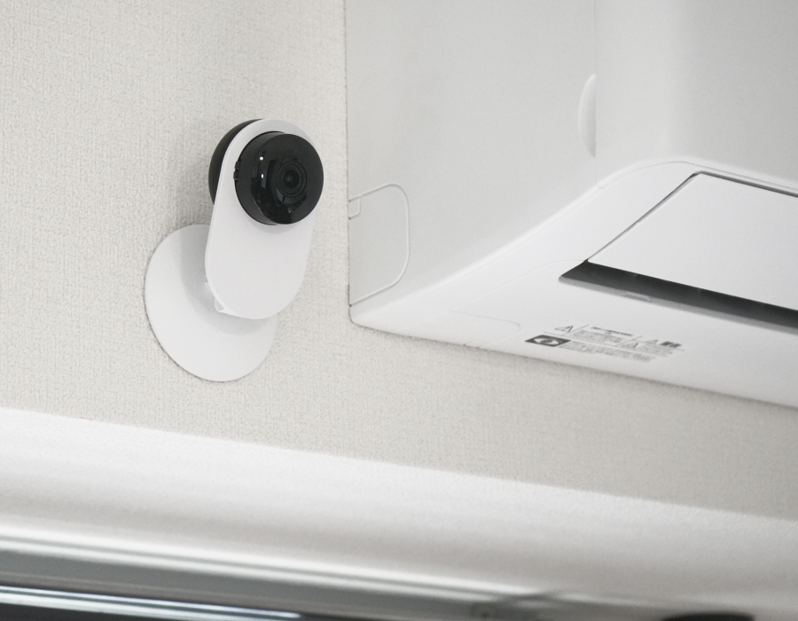 室内カメラ | スマートセルフセキュリティ・leafee (リーフィー)