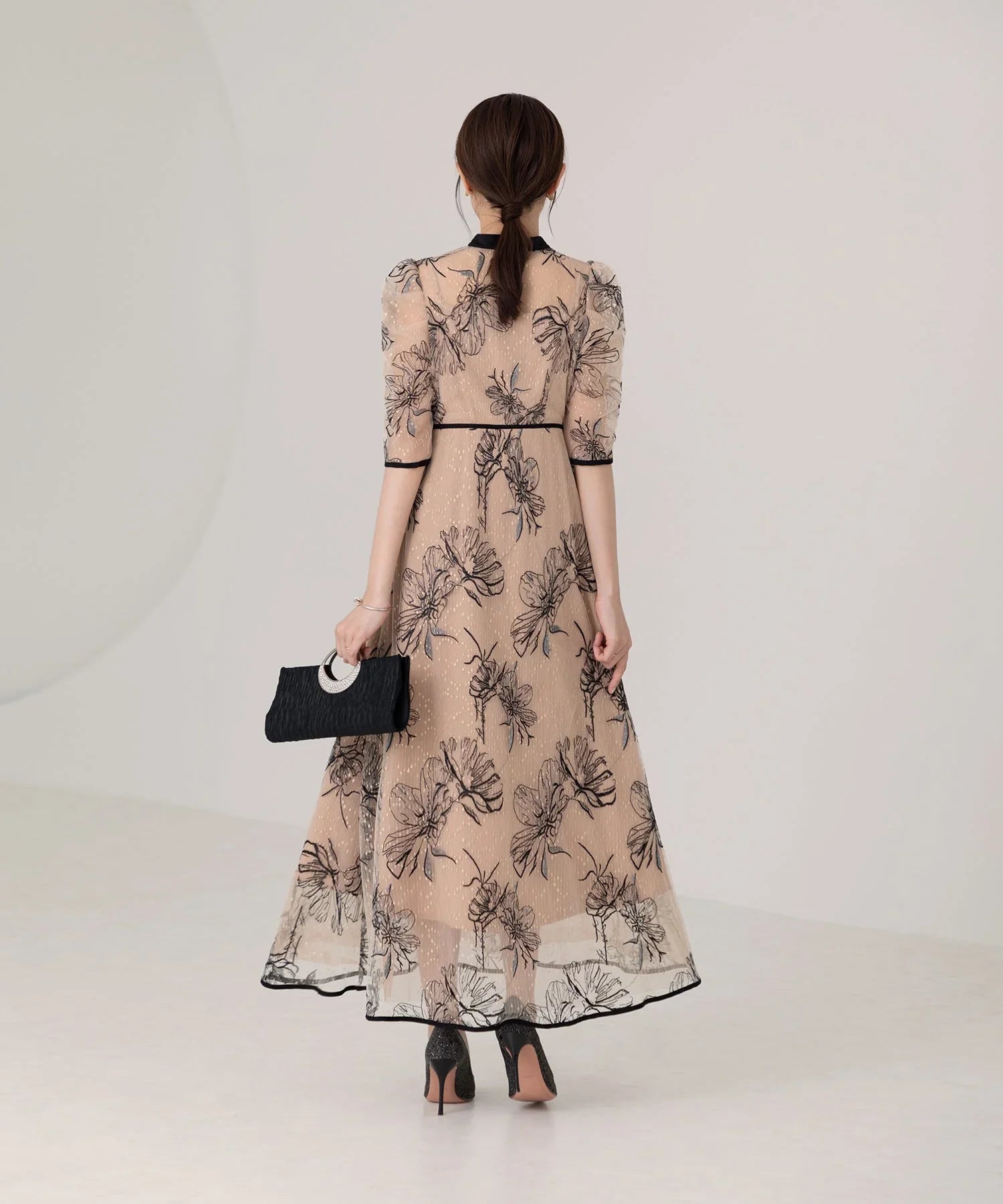 当日発送】パイピングハイネック花柄ラメレースドレス/パーティー