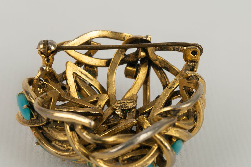 Dior brooch 1962 – Les Merveilles De Babellou