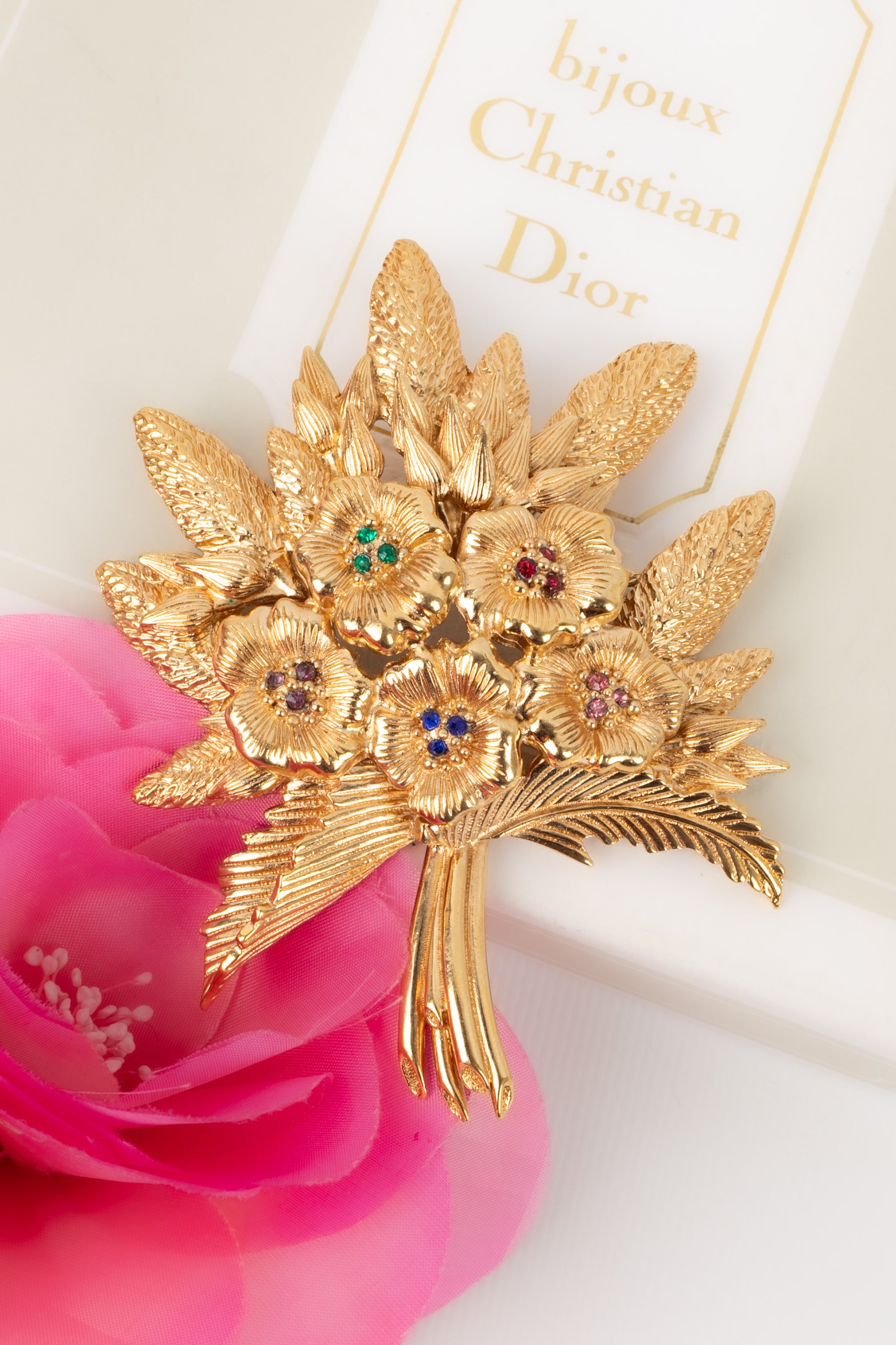 Dior flower brooch – Les Merveilles De Babellou