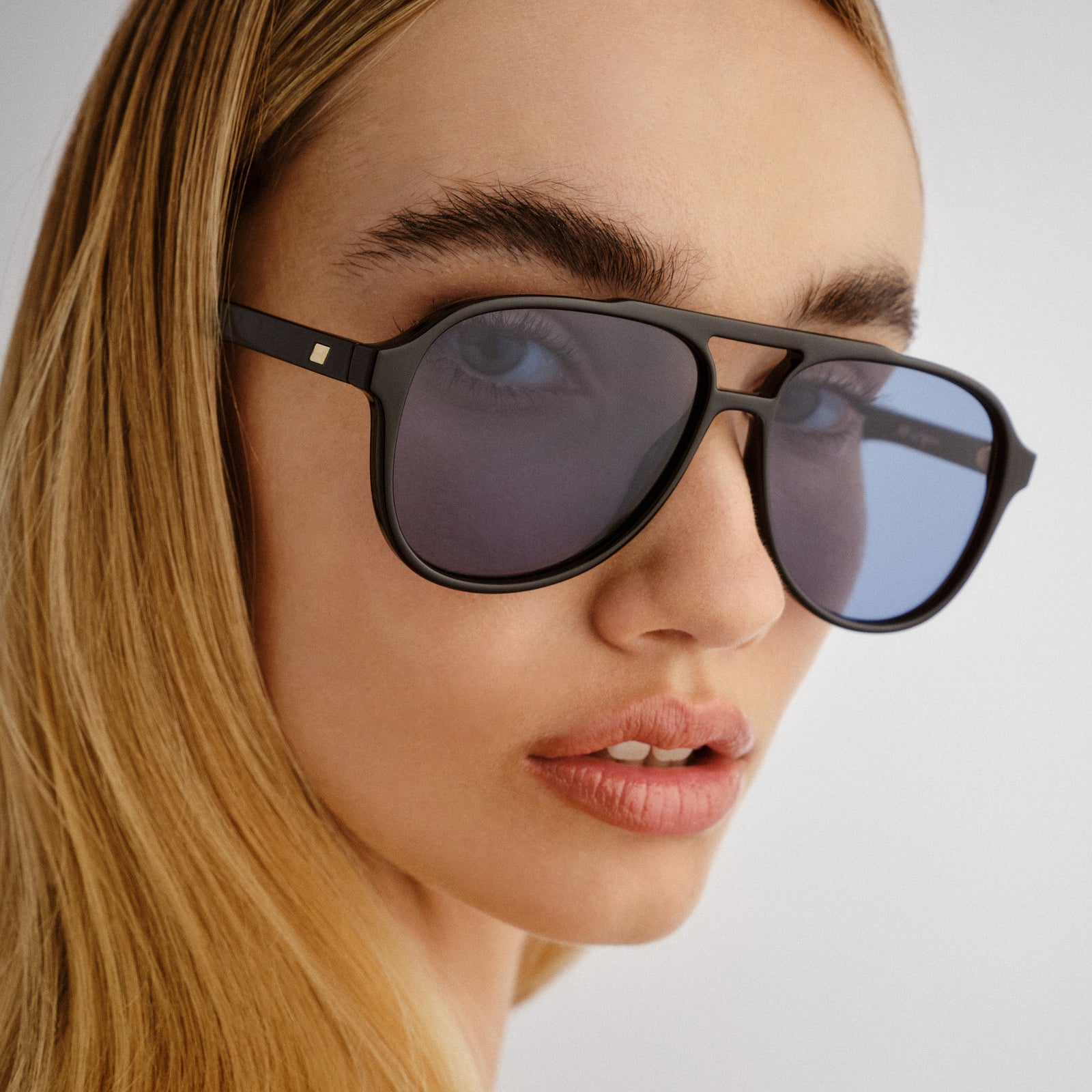 Tragic Magic Black Uni-Sex Aviator Sunglasses | Le Specs