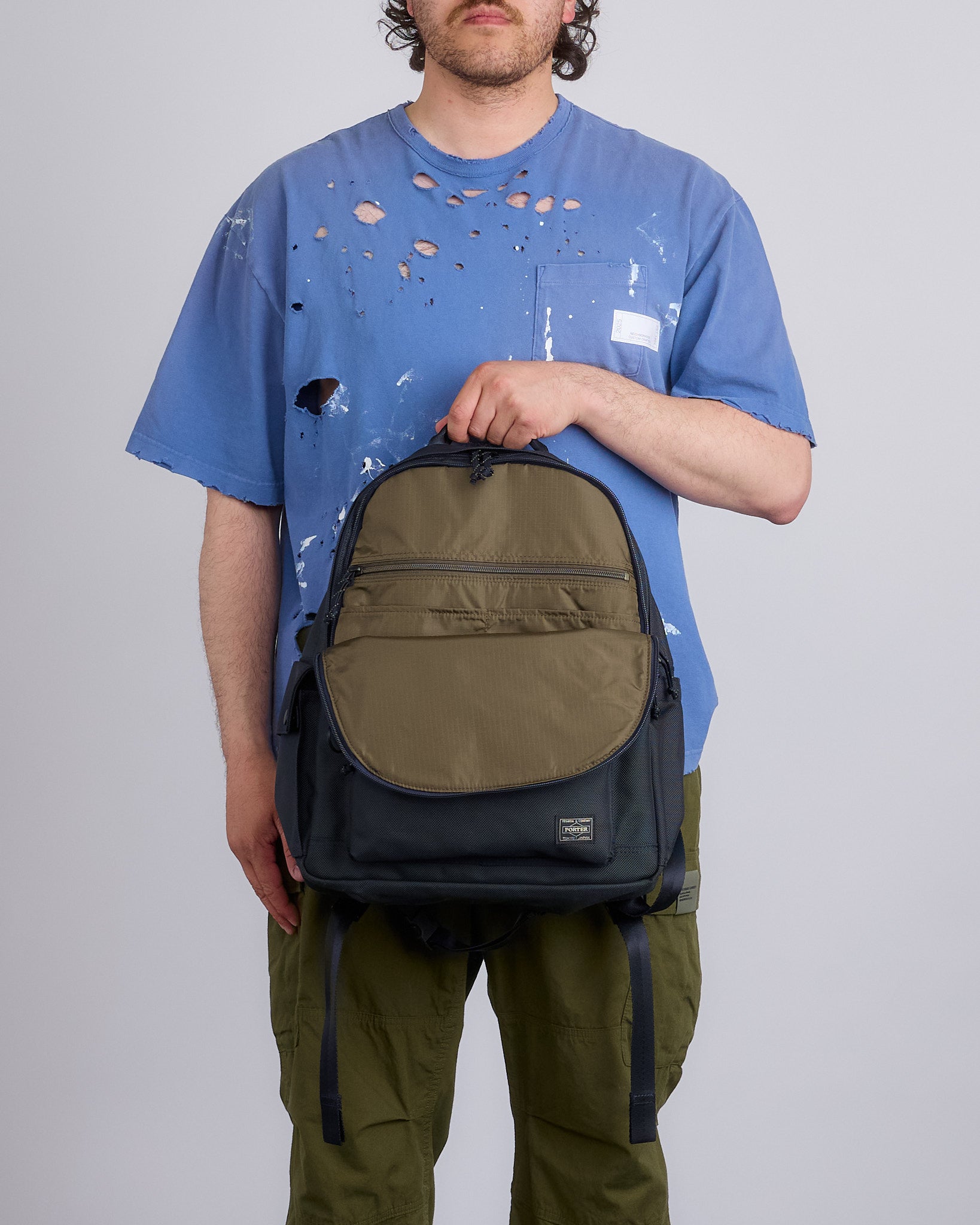 Porter Explorer (M) Daypack Navy – LESS 17