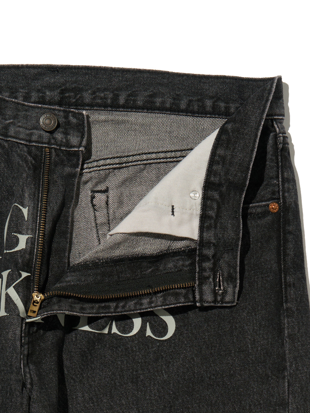 LEVI'S® x UNDERCOVER バギー – リーバイス®公式オンラインストア