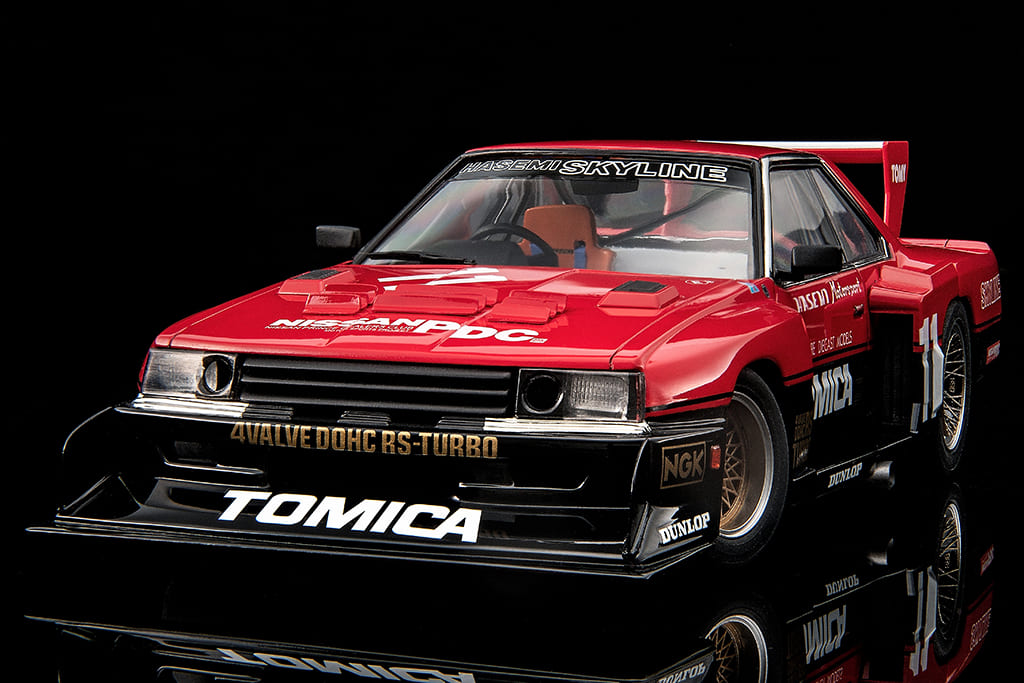 えっ、エンジンまで載せちゃうの!? アオシマ製プラモ「スカイライン