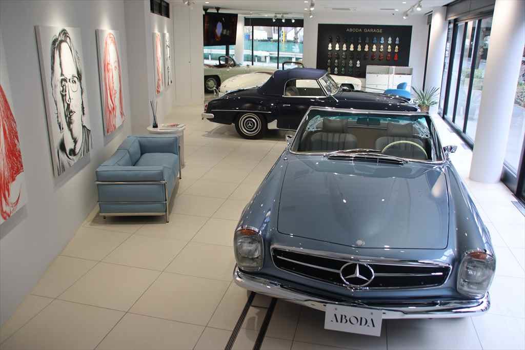 メルセデス ベンツのクラシックモデル「190SL」と「280SL」を新車