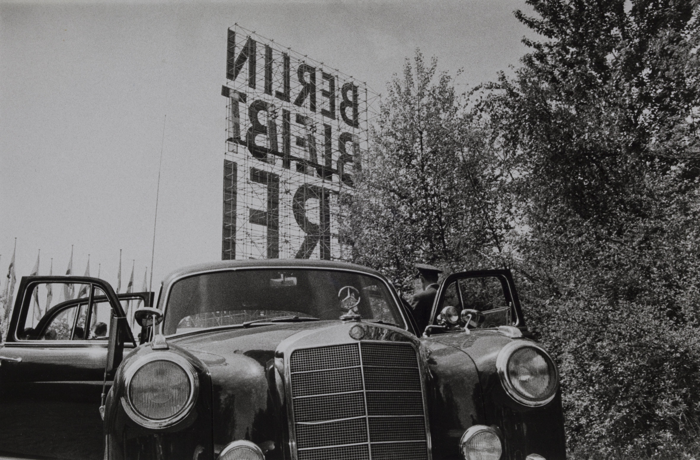 LFI | Stories | A Journey in Photographs