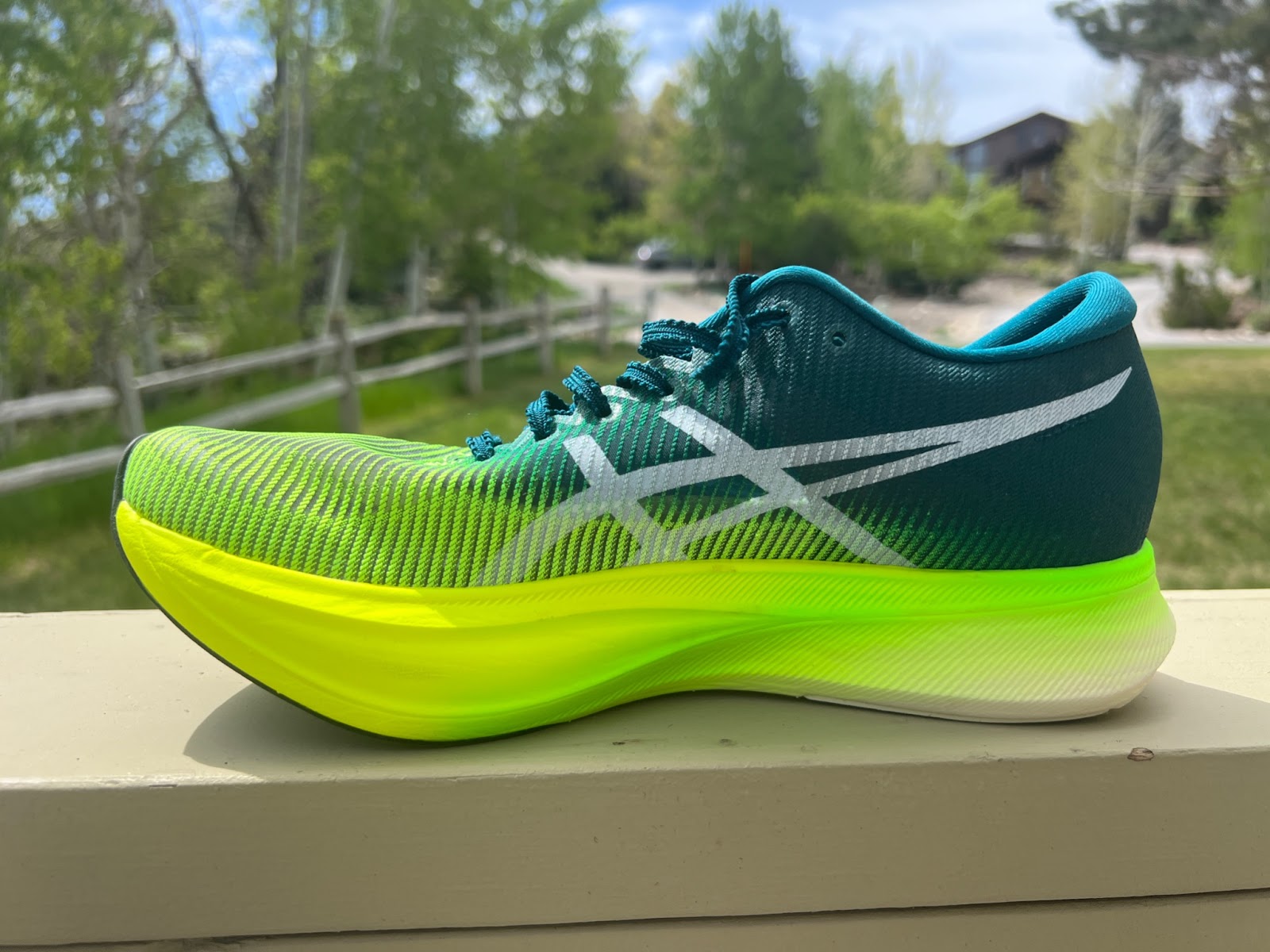 Road Trail Run: ASICS Metaspeed Edge + Multi Tester Review