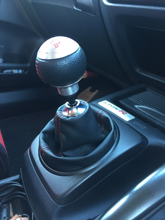 シビックのシビックタイプR・FD2・無限クイックシフターに関する