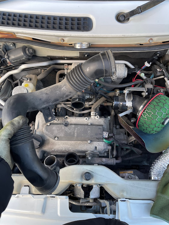 アルトラパン SSのラパンss・he21s・サクションパイプ交換・DIY