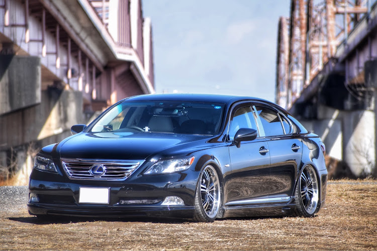 LSのユージーランドボディー・ハイブリッドエアサス・ゼロシステム