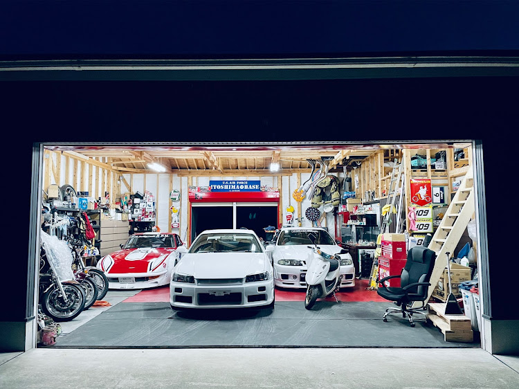 フェアレディZのER34・bcnr33・ガレージライフ・ライブディオZX・佐田