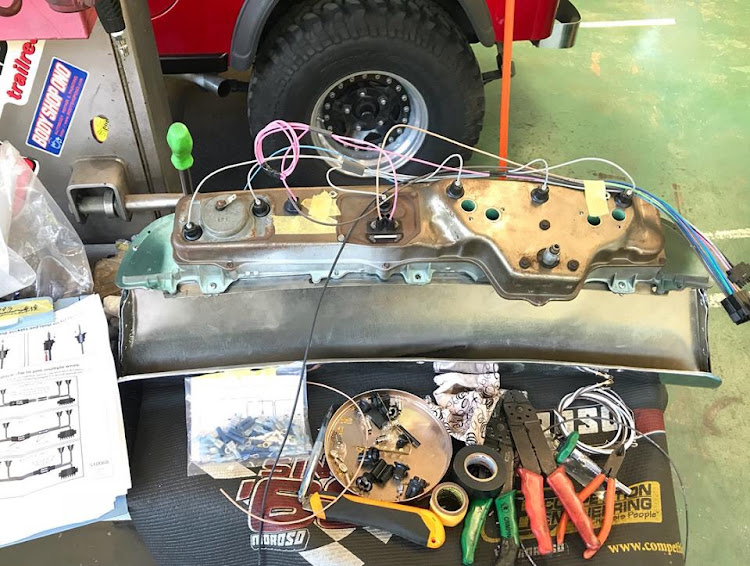 インパラの63インパラ ハーネス交換に関するカスタム事例｜車の