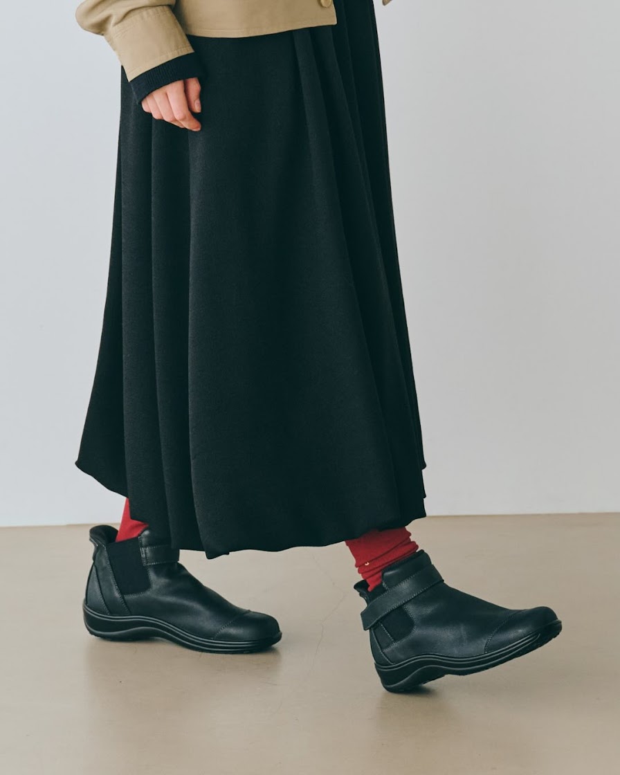 オーソフィート】ブレア ミディアム/ブラック ナチュラルレザー