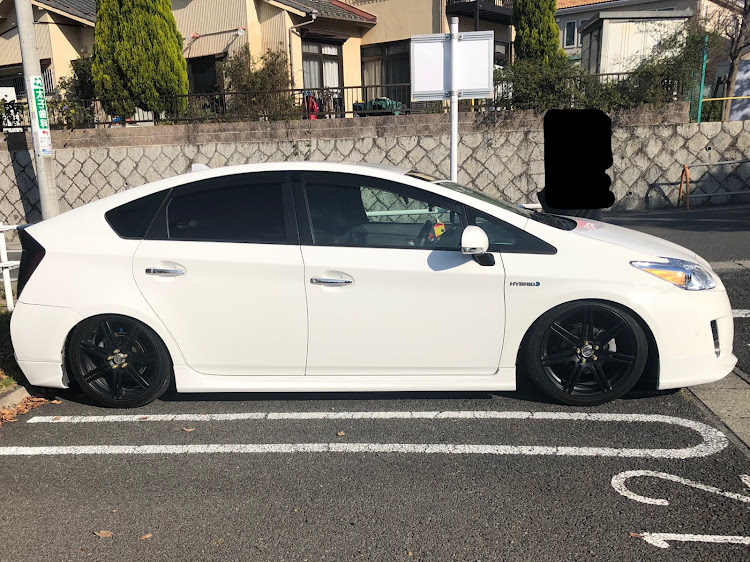 プリウスの車高調整・車高調全下げ・ホイール変えたい欲・30プリウス