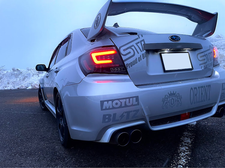 インプレッサ WRX STIのテールライト・gvf・社外テールランプ