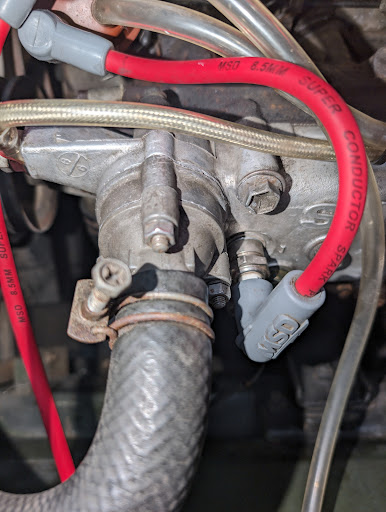 ジムニー SJ30用 オイルポンプ、サーモスタットのハウジング 2番 ワレ