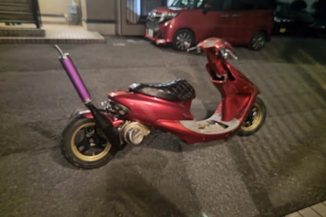 iMCdUzDXYt_dE2mvcue9JVCdtU71Qx