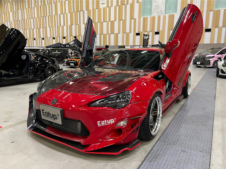 86のEat up⤴・ロケットバニー86・VLAZE・キラメッセ沼津・ヌルテカ