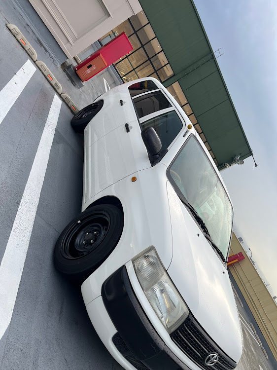 プロボックスバンのプロボックスバン・T-CRIMB・キャンバープレート