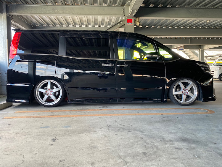 ヴォクシーのアクスル交換・J-LINE リアアクスル・80ヴォクシー・9月も