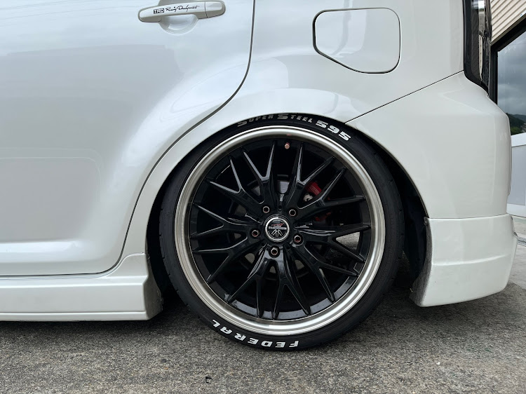 カローラルミオンの車高調交換・ラルグス・全下げ・もうすぐ車検