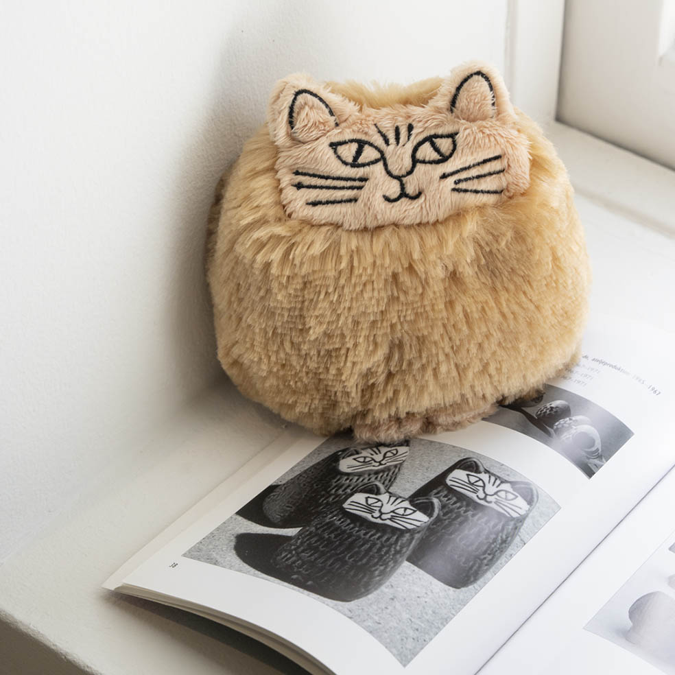 リサ・ラーソン×グスタフスベリの名作猫がぬいぐるみに！かわいすぎる3