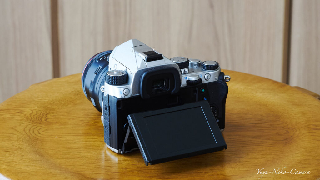 PENTAX KPレビュー｜ミラーレス全盛期に一眼レフカメラを購入【作例あり】