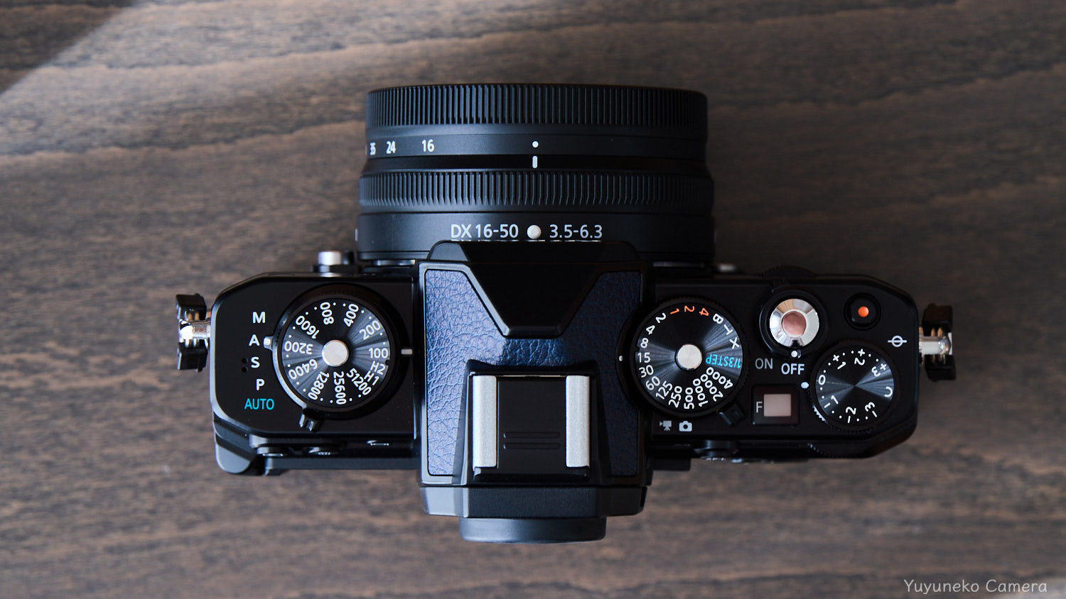 初心者向】オシャレなニコンZfcでミラーレスカメラをはじめよう