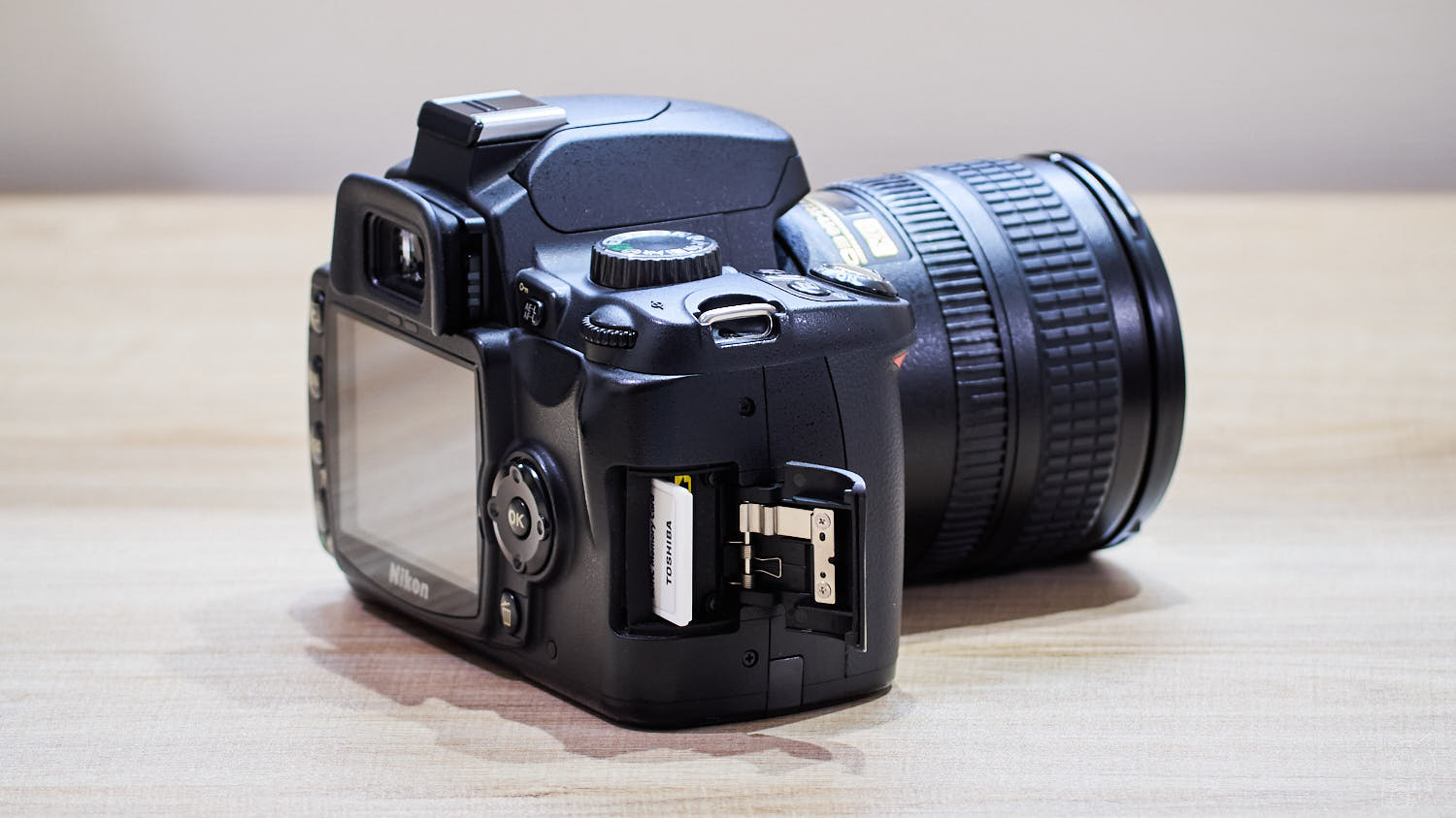 ニコンD60レビュー・作例｜レンズ込1.5万円〜の一眼レフ・濃厚な描写の