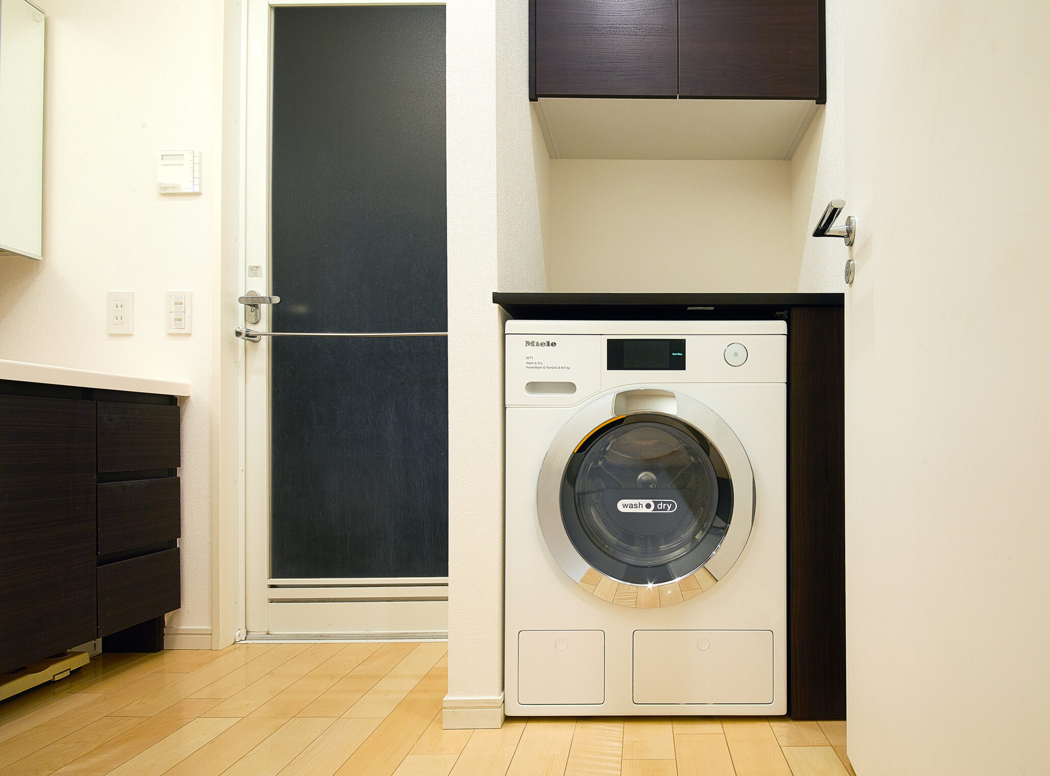 国内メーカーからミーレドラム式洗濯乾燥機への交換 | 導入事例