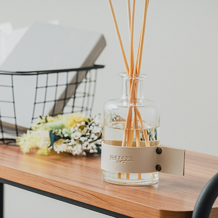 Leather Collection リードディフューザー180ml MRU-124 | mercyu