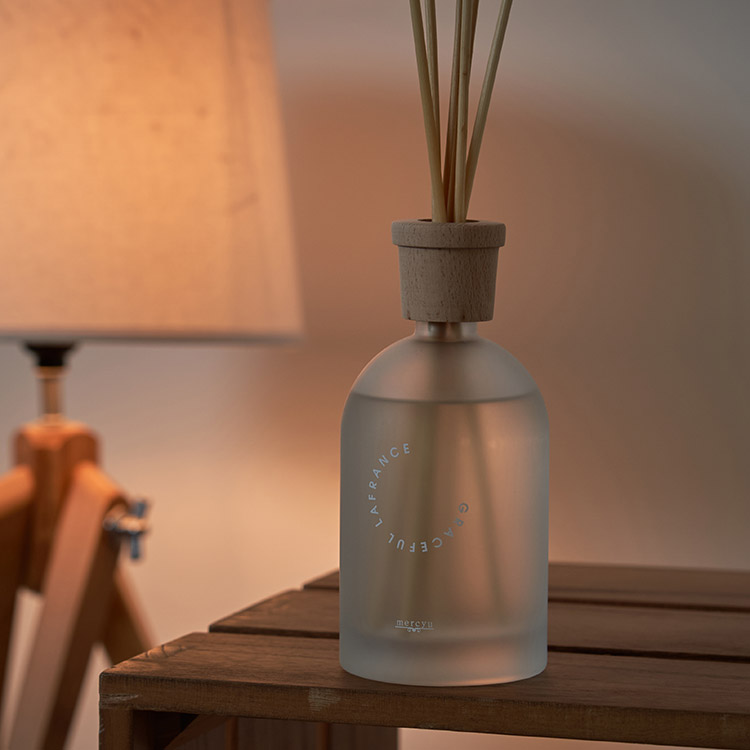 Nordic Collection 倒れてもこぼれにくいリードディフューザー MRU-126