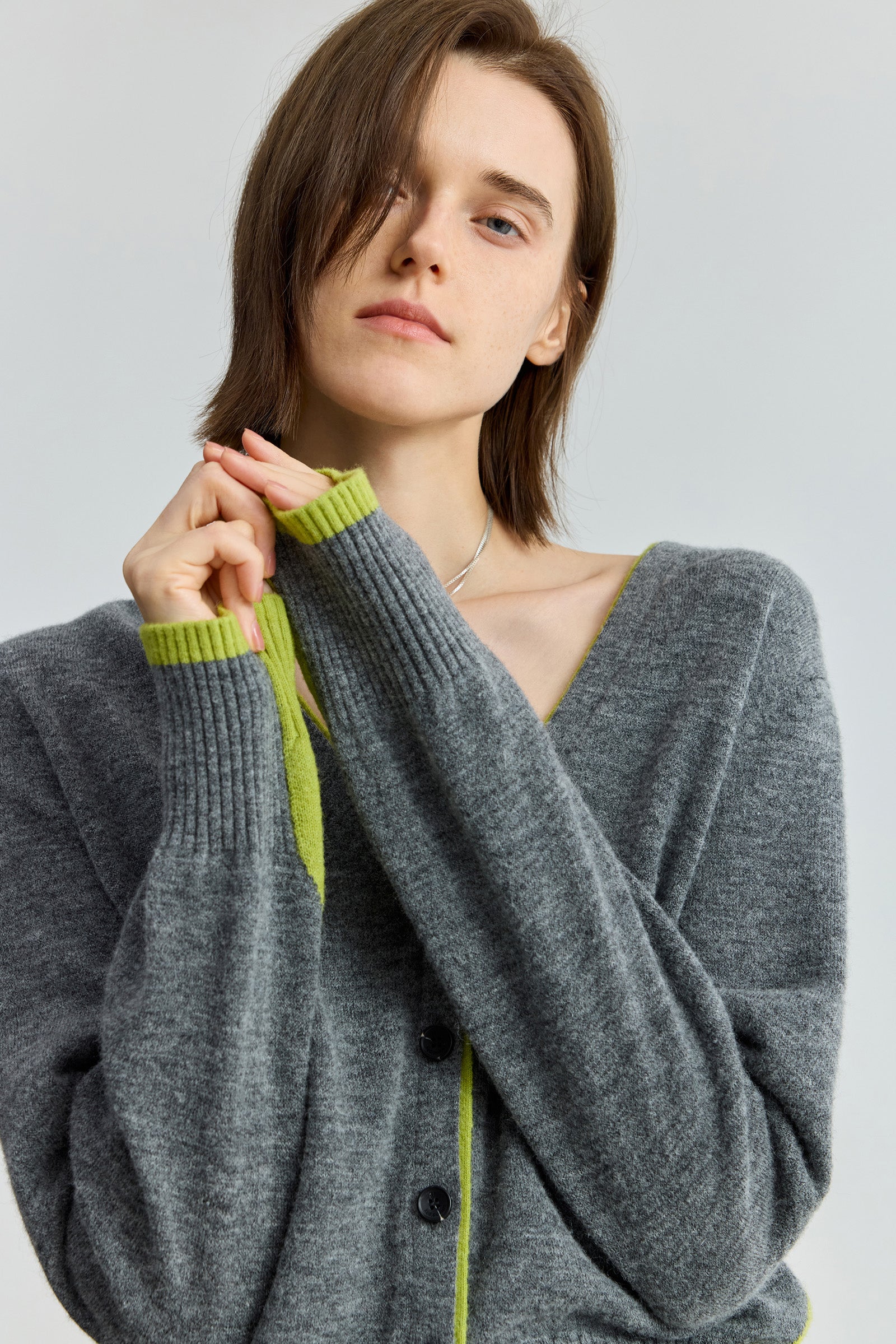 LILY Colorblock Wool-Alpaca Cardigan – LILY Official Store