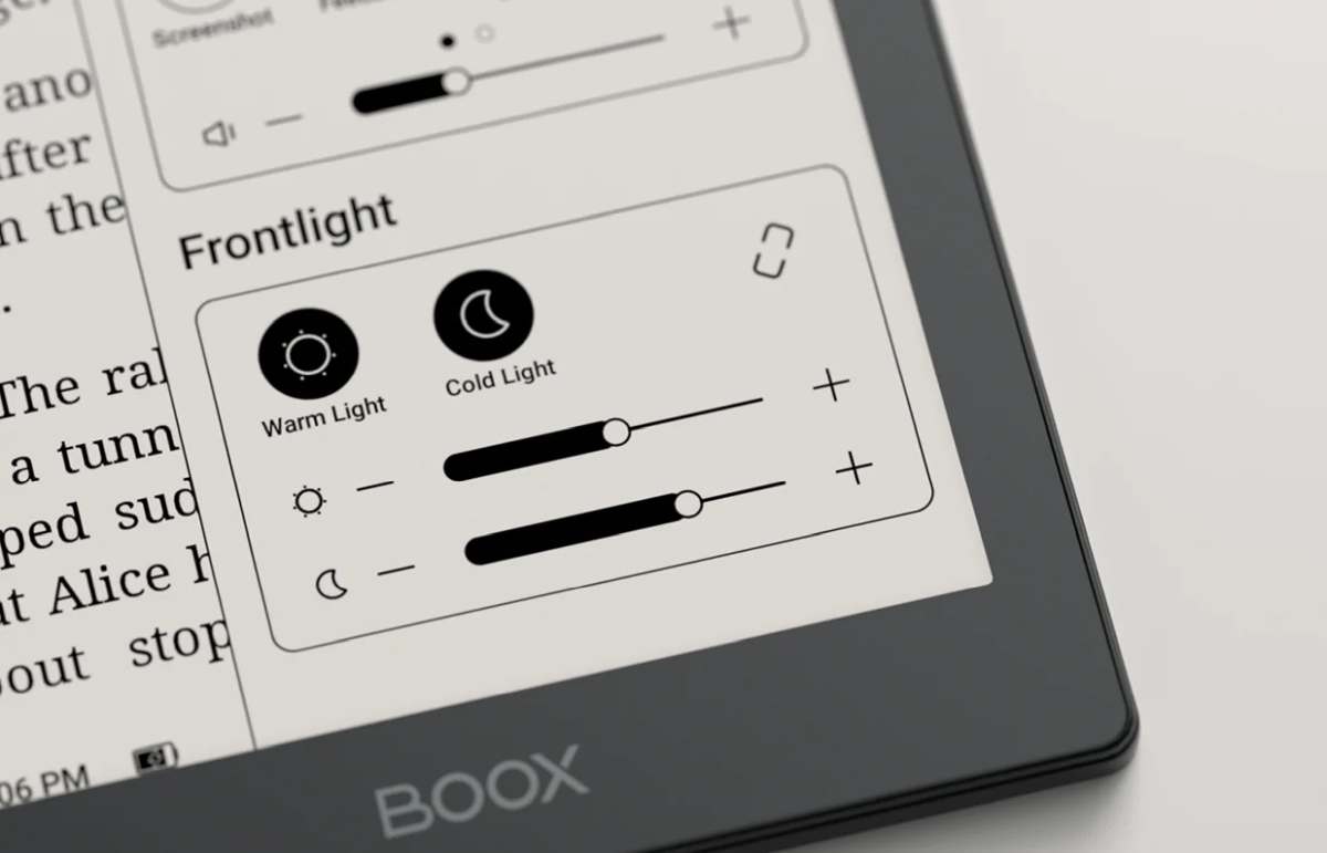 Onyx BOOX Poke5 is an eReader with a 6 inch E Ink screen and