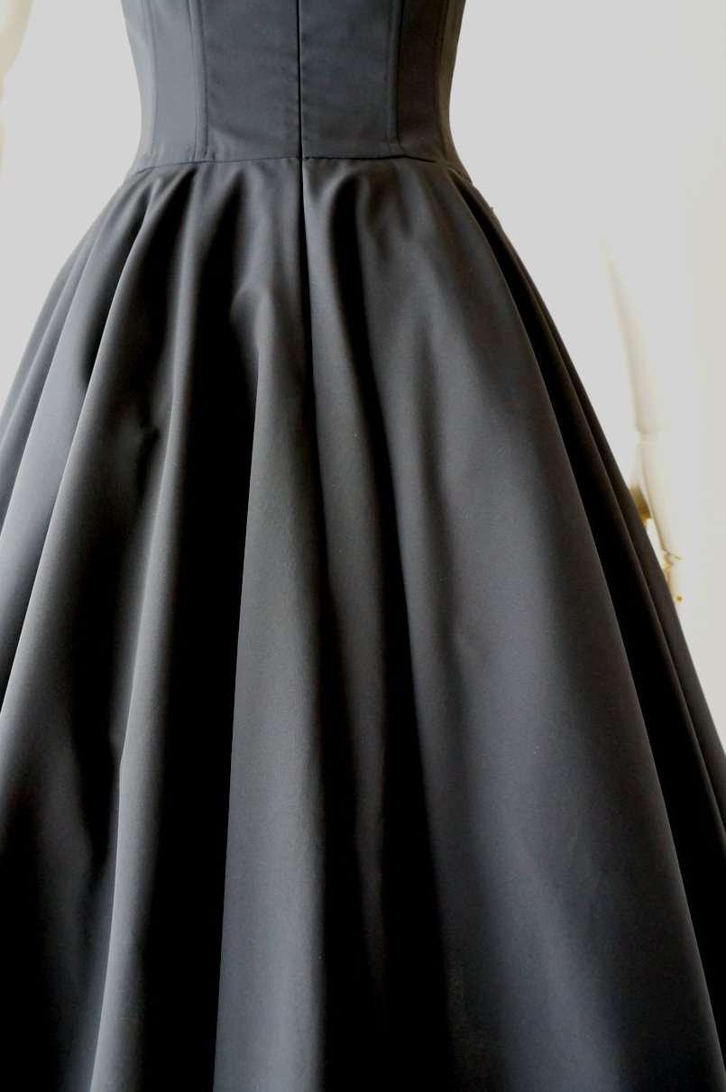 Rental Little Black Dress ten. / FOXEY ストレッチ フレアー